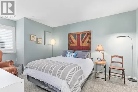 5 Harbour Street East Collingwood ON L9Y 5C5