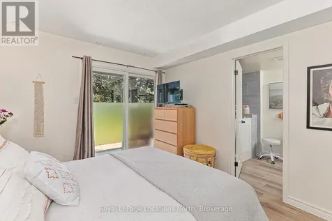 5 Harbour Street East Collingwood ON L9Y 5C5