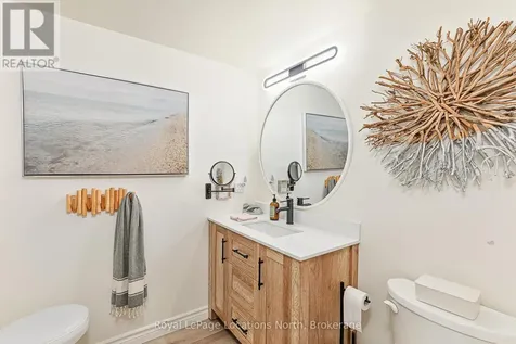 5 Harbour Street East Collingwood ON L9Y 5C5
