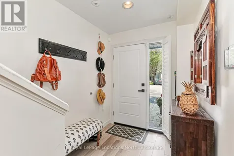 5 Harbour Street East Collingwood ON L9Y 5C5