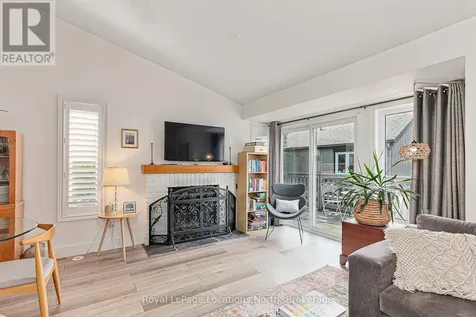 5 Harbour Street East Collingwood ON L9Y 5C5
