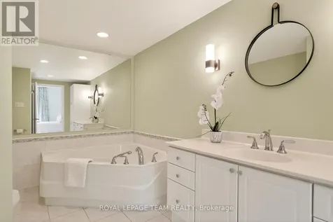 164 Dufferin Road Ottawa ON K1M 2A6