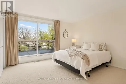164 Dufferin Road Ottawa ON K1M 2A6
