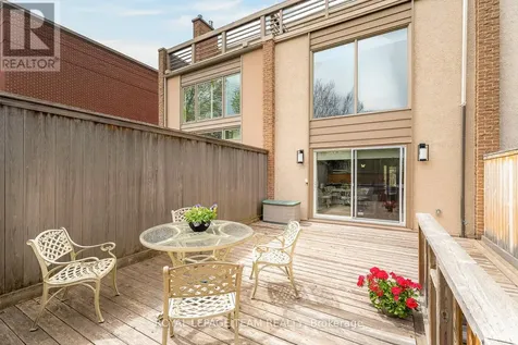 164 Dufferin Road Ottawa ON K1M 2A6