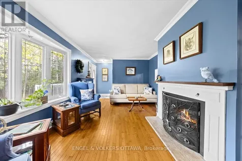 4841 Torbolton Ridge Ottawa ON K0A 3M0