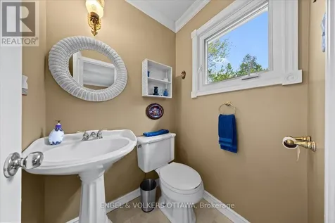 4841 Torbolton Ridge Ottawa ON K0A 3M0