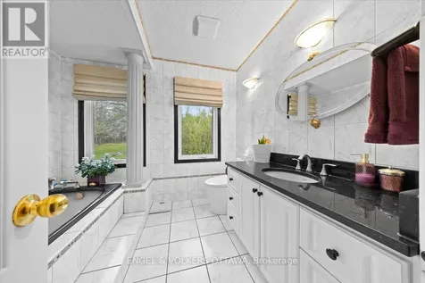 4841 Torbolton Ridge Ottawa ON K0A 3M0