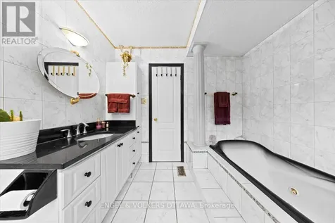 4841 Torbolton Ridge Ottawa ON K0A 3M0
