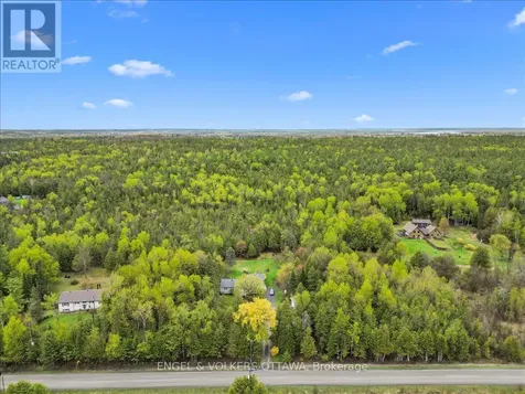 4841 Torbolton Ridge Ottawa ON K0A 3M0