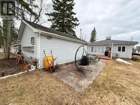 72 Dominion Avenue Kapuskasing ON P5N 1P4