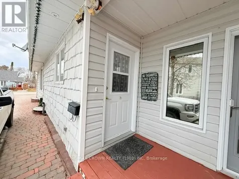 72 Dominion Avenue Kapuskasing ON P5N 1P4