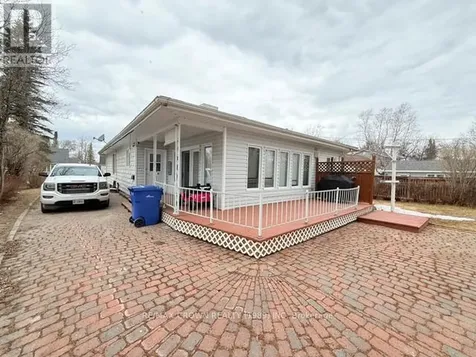 72 Dominion Avenue Kapuskasing ON P5N 1P4