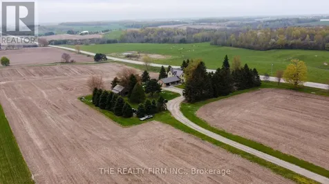 38904 Londesboro Road Central Huron (hullett) ON N7A 3Y1