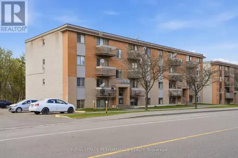998 Cartier Boulevard Hawkesbury ON K6A 1W7