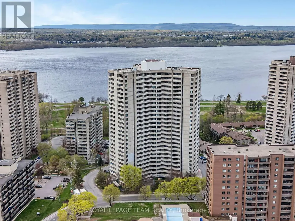 1171 Ambleside Drive Ottawa ON K2B 8E1