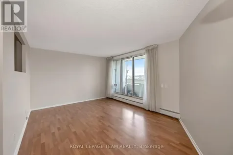 1171 Ambleside Drive Ottawa ON K2B 8E1