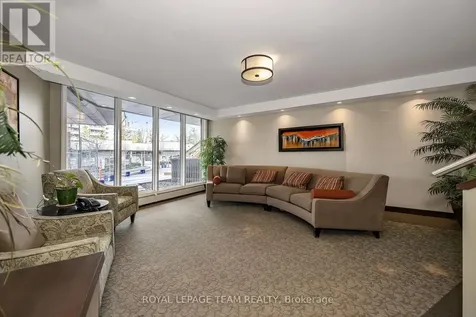 1171 Ambleside Drive Ottawa ON K2B 8E1