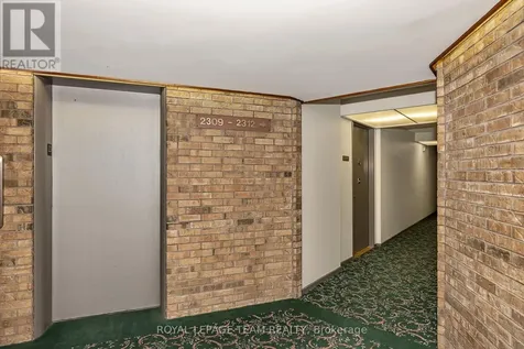 1171 Ambleside Drive Ottawa ON K2B 8E1