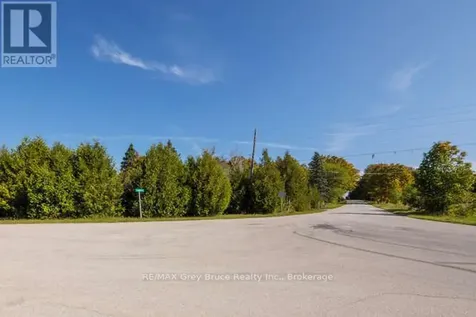 290 Clarke's Road Northern Bruce Peninsula ON N0H 1W0