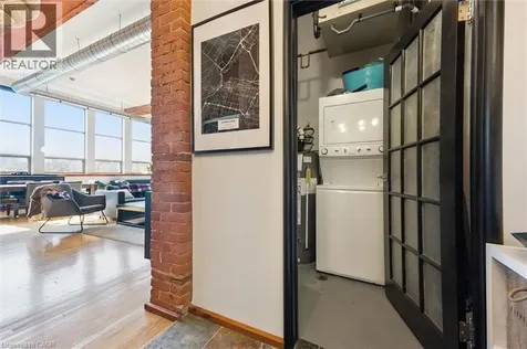 357 Hunter Street West Hamilton ON L8P 1S6