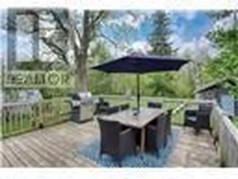 1539 Brock Road Hamilton ON L9H 5E4