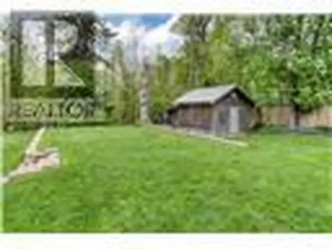 1539 Brock Road Hamilton ON L9H 5E4