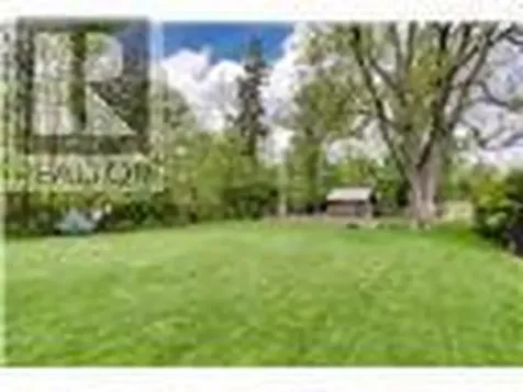 1539 Brock Road Hamilton ON L9H 5E4