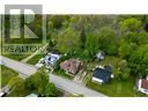 1539 Brock Road Hamilton ON L9H 5E4