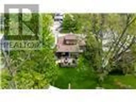 1539 Brock Road Hamilton ON L9H 5E4