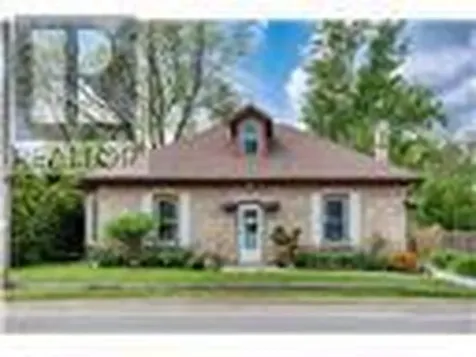 1539 Brock Road Hamilton ON L9H 5E4