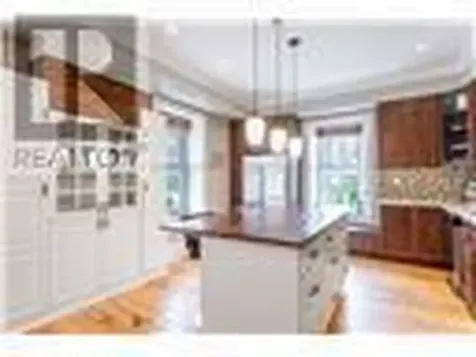 1539 Brock Road Hamilton ON L9H 5E4