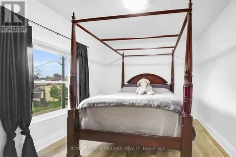 86 Kains Street St. Thomas ON N5P 1N7