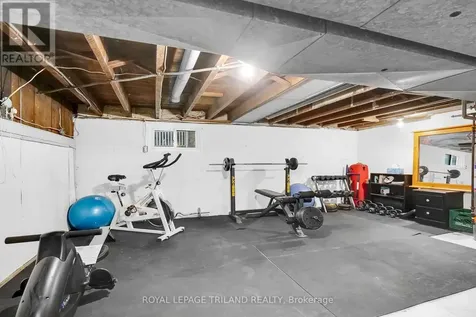 86 Kains Street St. Thomas ON N5P 1N7