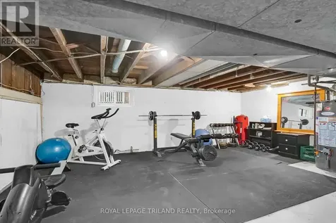 86 Kains Street St. Thomas ON N5P 1N7