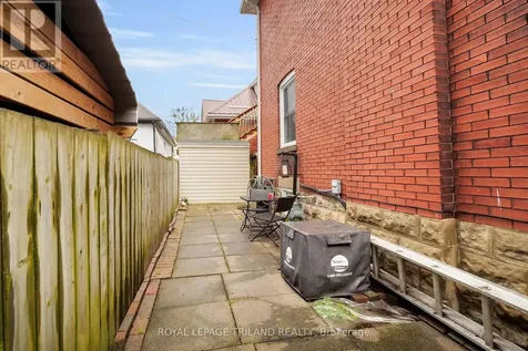 86 Kains Street St. Thomas ON N5P 1N7