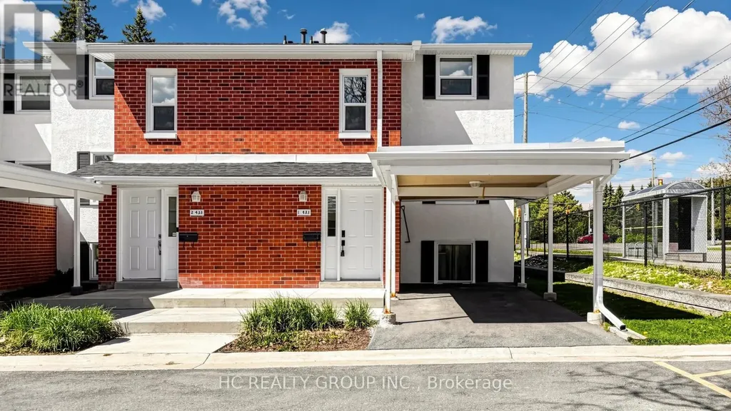 433 Keats Way Waterloo ON N2L 5S7