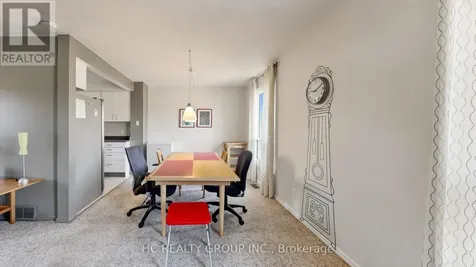 433 Keats Way Waterloo ON N2L 5S7