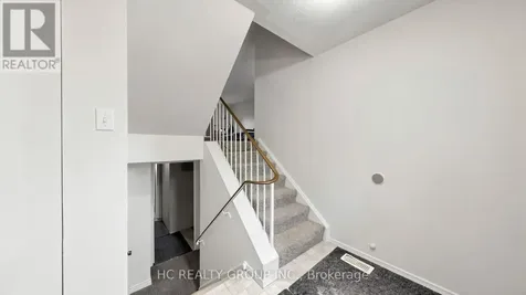 433 Keats Way Waterloo ON N2L 5S7