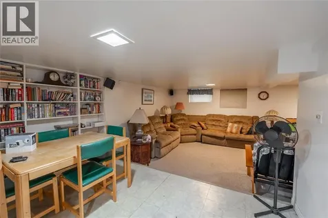 826 Lynwood Avenue Sarnia ON N7T 7A4