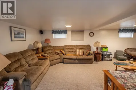 826 Lynwood Avenue Sarnia ON N7T 7A4