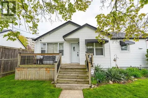 826 Lynwood Avenue Sarnia ON N7T 7A4