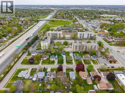 826 Lynwood Avenue Sarnia ON N7T 7A4