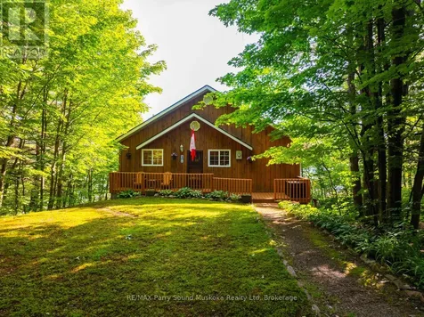 48 Fred Dubie Road East Carling ON P0G 1G0