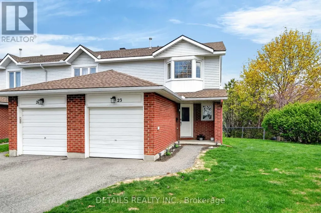 23 Clifford Private Ottawa ON K1G 4Y8