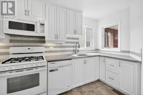 23 Clifford Private Ottawa ON K1G 4Y8