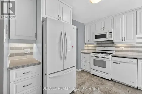 23 Clifford Private Ottawa ON K1G 4Y8