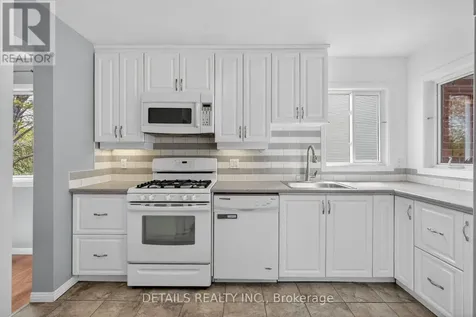 23 Clifford Private Ottawa ON K1G 4Y8