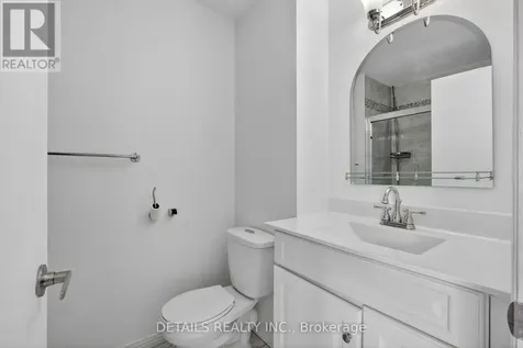 23 Clifford Private Ottawa ON K1G 4Y8