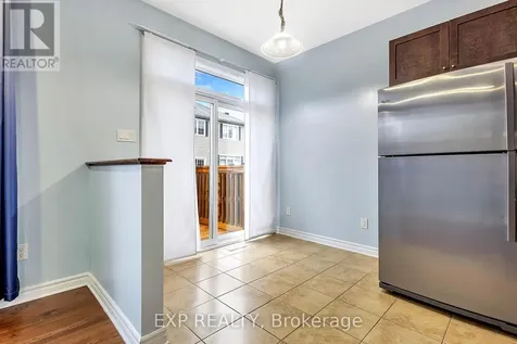 635 Moorpark Avenue Ottawa ON K2M 0H8