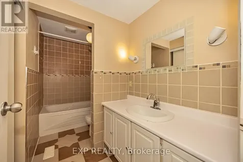 860 Cahill Drive West Ottawa ON K1V 9K5